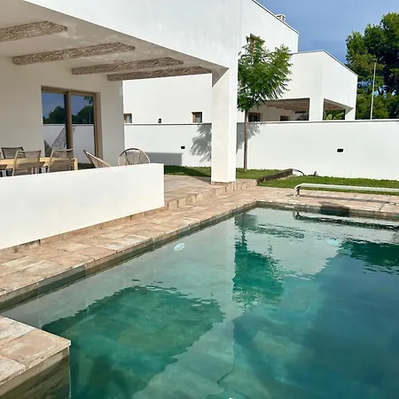 Casa Milivan Spacious Family With Private Pool بيت للعطل *