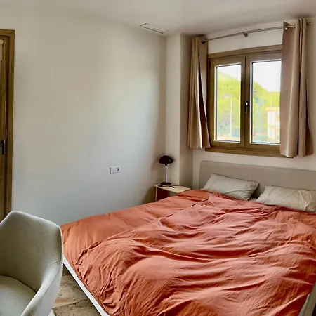 Vakantiehuis Casa Milivan Spacious Family With Private Pool